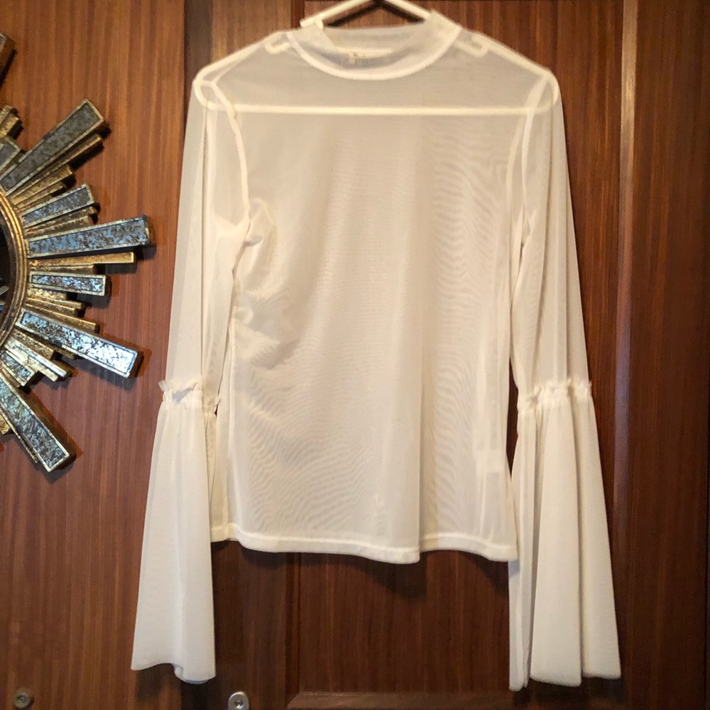 See through show me your Mumu top